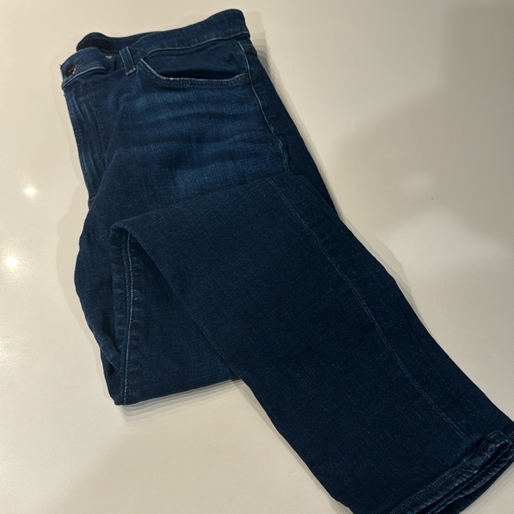 Joe’s flawless “the Charlie” men’s 34 high rise skinny ankle jeans